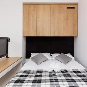 Center Mezzanine Chmielna By Renters Апартаменты Варшава